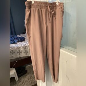 All In Motion High Rise Taper Active Pants Light Brown Large EUC